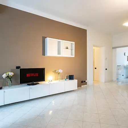 Tranvia Federiga - Con Doppio Balcone Apartmán